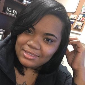 Meet your Posher, Ana